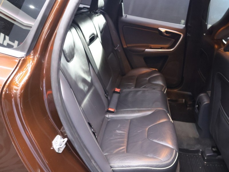 Volvo XC60 - KING OF CARS - Image 19