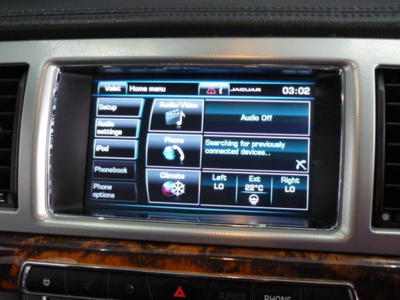 Jaguar XF - LisaCars - Image 19