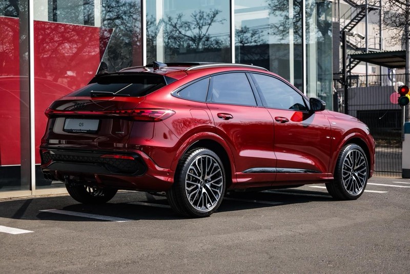 Audi Q5 - Audi Centre Hatfield - Image 6