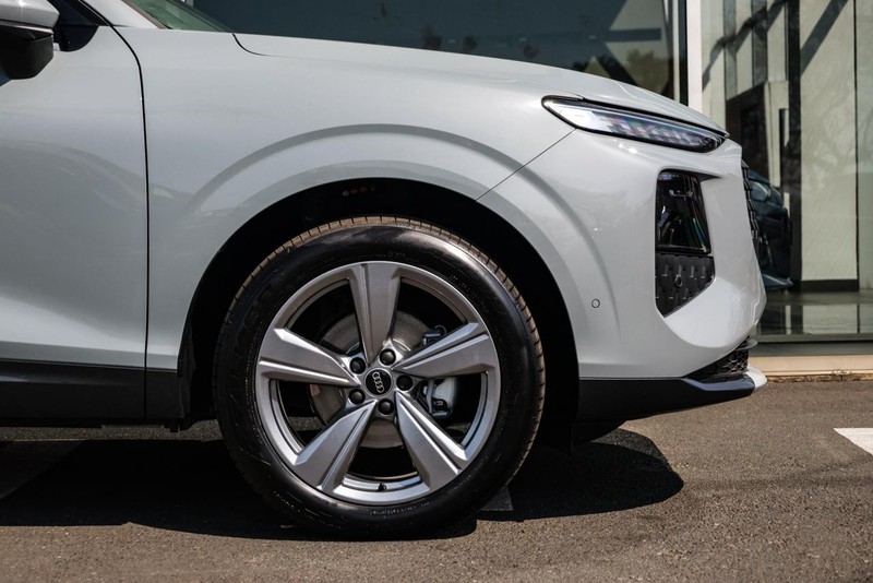 Audi Q3 - Audi Centre Hatfield - Image 2