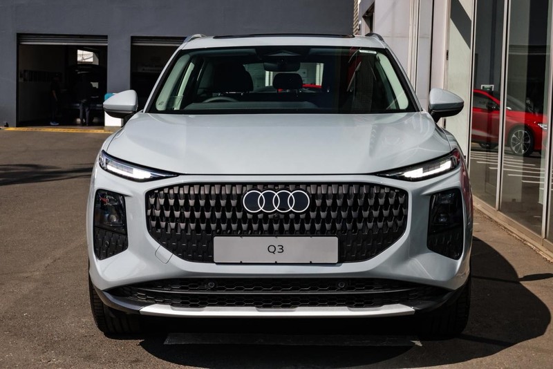 Audi Q3 - Audi Centre Hatfield - Image 3