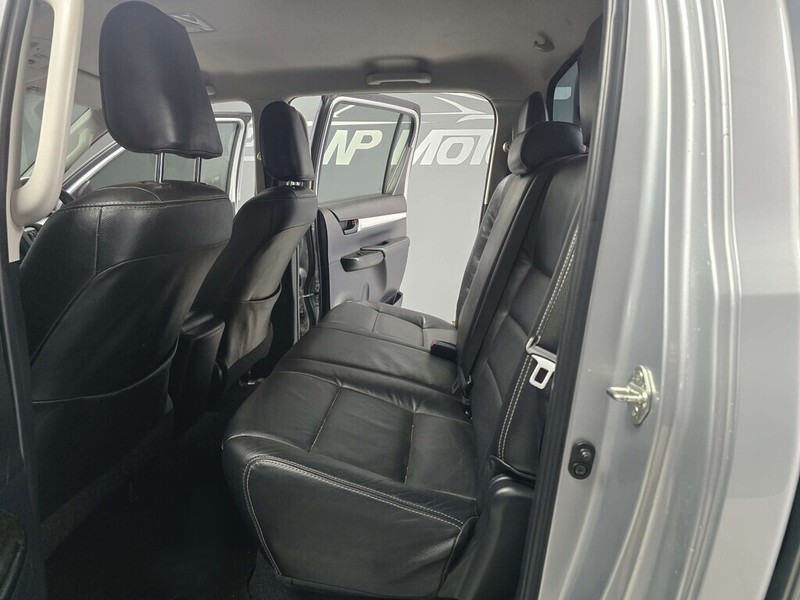 Toyota Hilux - WP Motors - Image 17