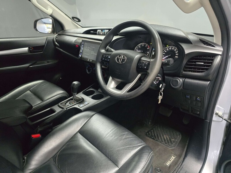Toyota Hilux - WP Motors - Image 18