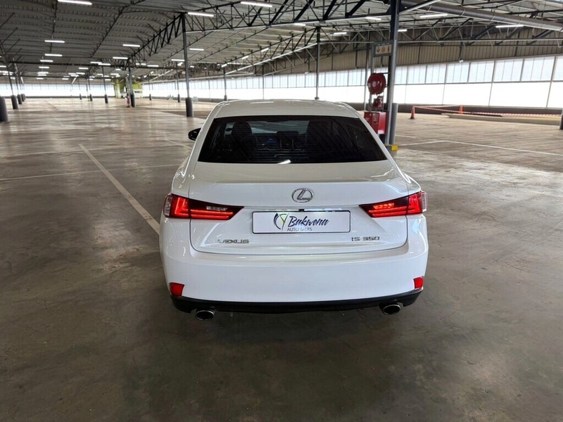 Lexus IS - Bakwena Auto Sales - Image 6
