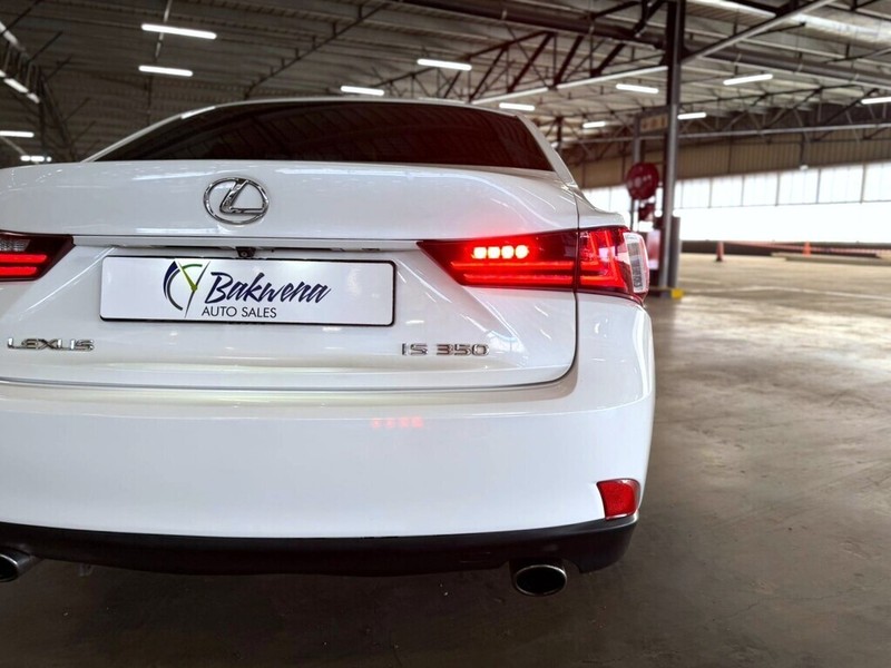 Lexus IS - Bakwena Auto Sales - Image 7
