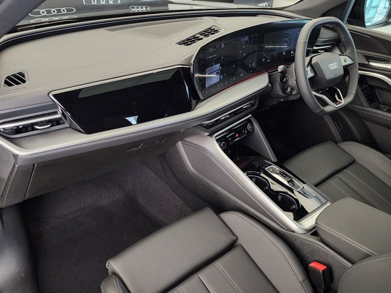 Audi Q5 - Audi Centre Somerset West - Image 13