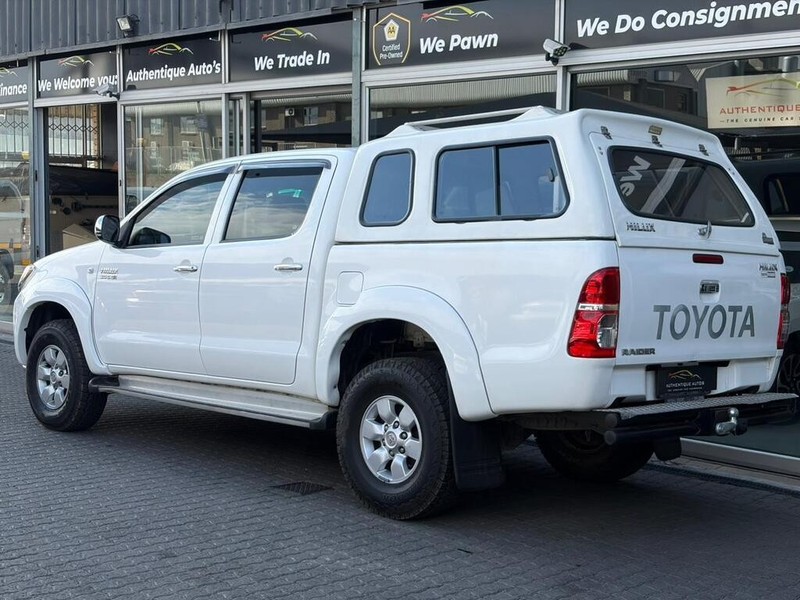 Toyota Hilux - Authentique Autos - Image 3