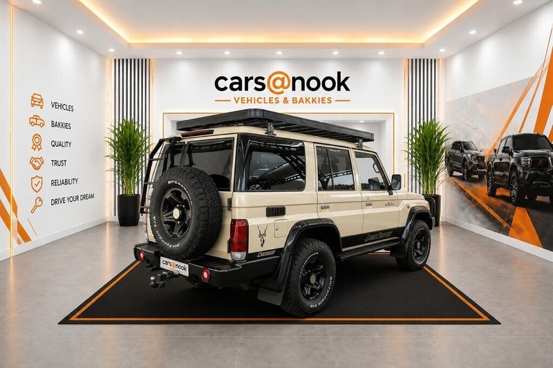 Toyota Land Cruiser - CARS@NOOK - Image 4