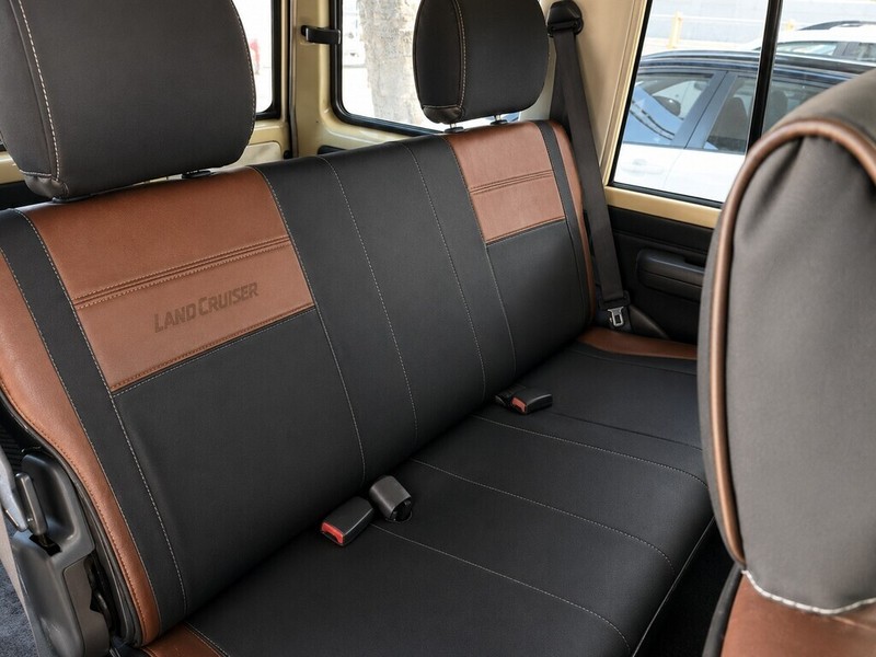 Toyota Land Cruiser - CARS@NOOK - Image 10