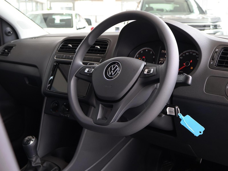 Volkswagen Polo Vivo - Hatfield VW Rivonia - Image 17