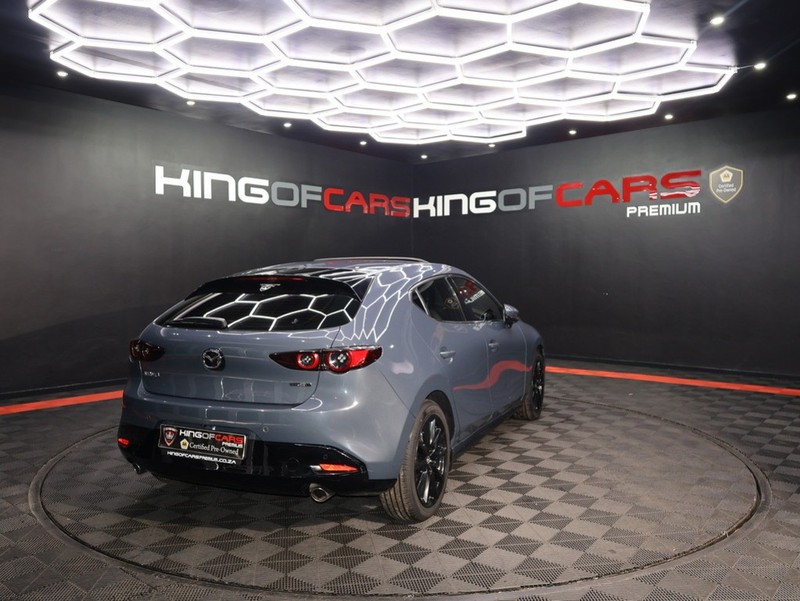 Mazda 3 - KING OF CARS - Image 8