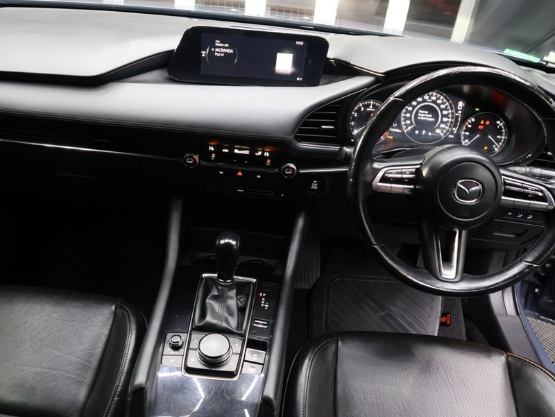 Mazda 3 - KING OF CARS - Image 9