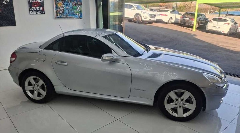 Mercedes-Benz SLK - Melrose Auto - Image 3