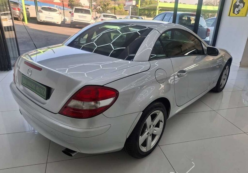 Mercedes-Benz SLK - Melrose Auto - Image 6