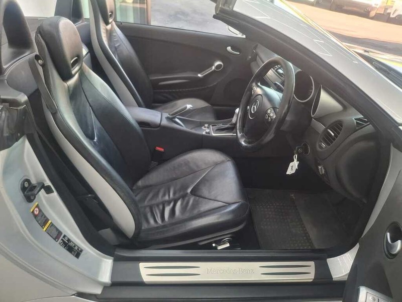 Mercedes-Benz SLK - Melrose Auto - Image 17