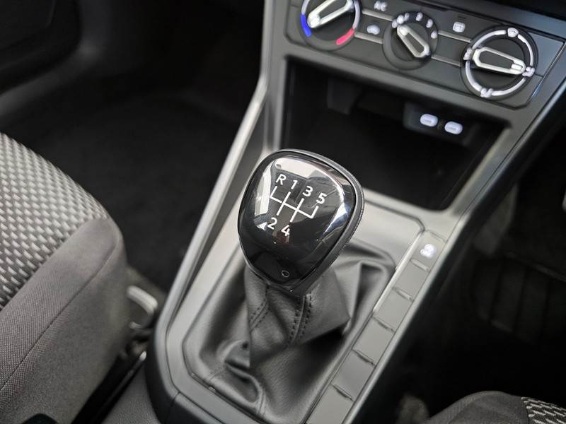 Volkswagen Polo - Hatfield VW Northcliff - Image 12