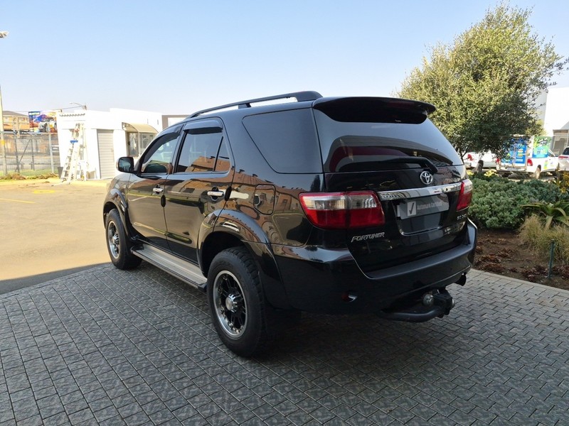 Toyota Fortuner - Nic Bottari Toyota - Image 18