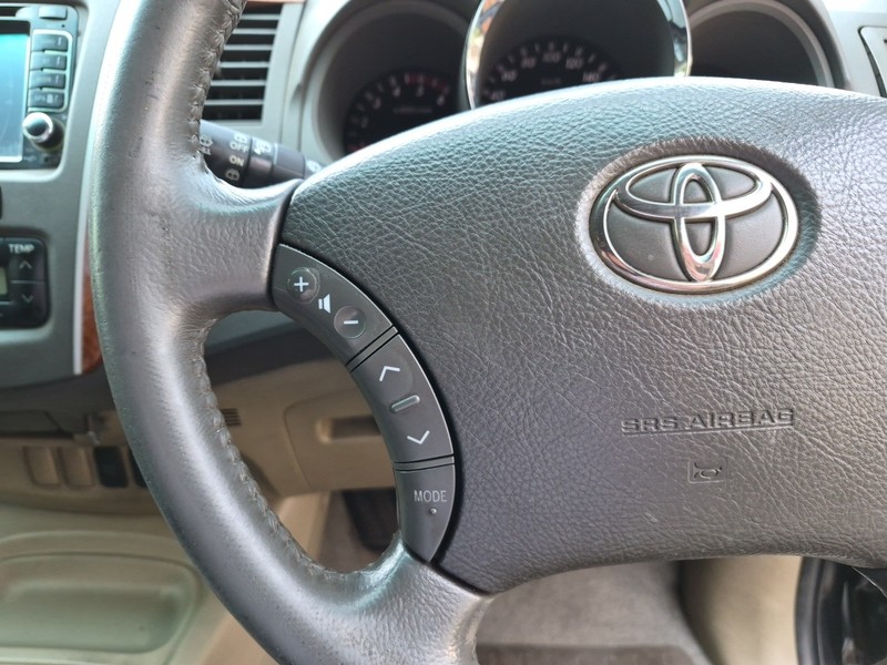 Toyota Fortuner - Nic Bottari Toyota - Image 7