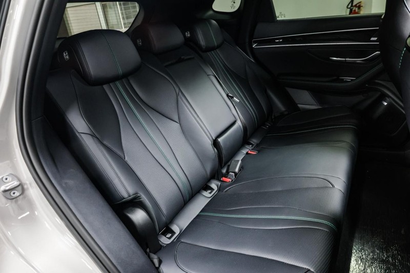 BYD Sealion 6 - BYD Menlyn - Image 12
