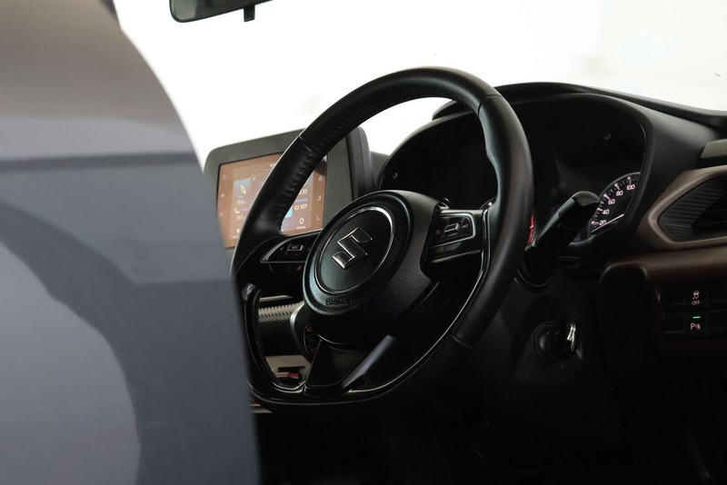 Suzuki Fronx - Audi Centre Hatfield - Image 21