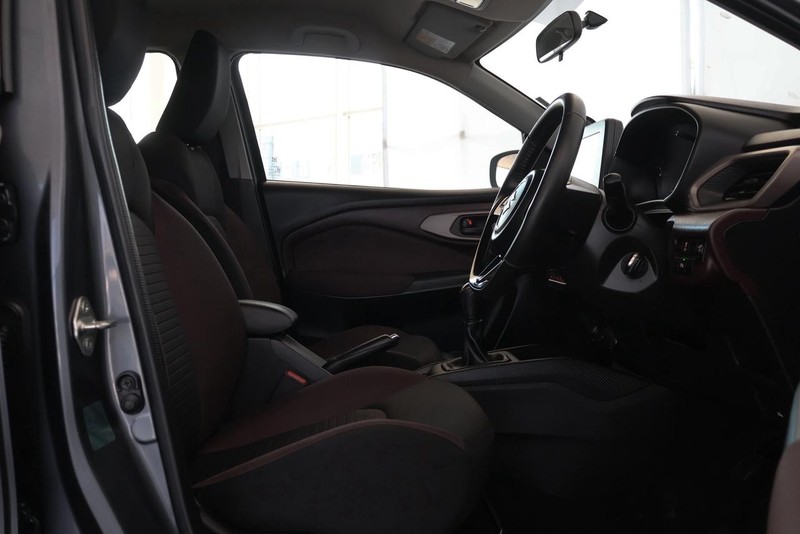 Suzuki Fronx - Audi Centre Hatfield - Image 20
