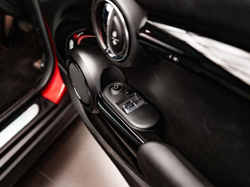 Mini Hatch - Audi Centre Rivonia - Image 11
