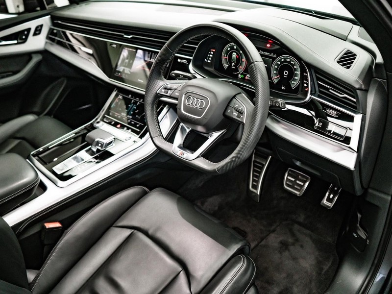 Audi Q7 - Audi Centre Rivonia - Image 12
