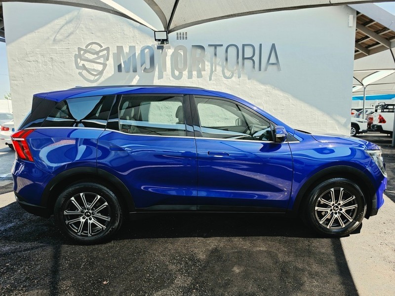 Mahindra XUV700 - Motortoria - Image 4