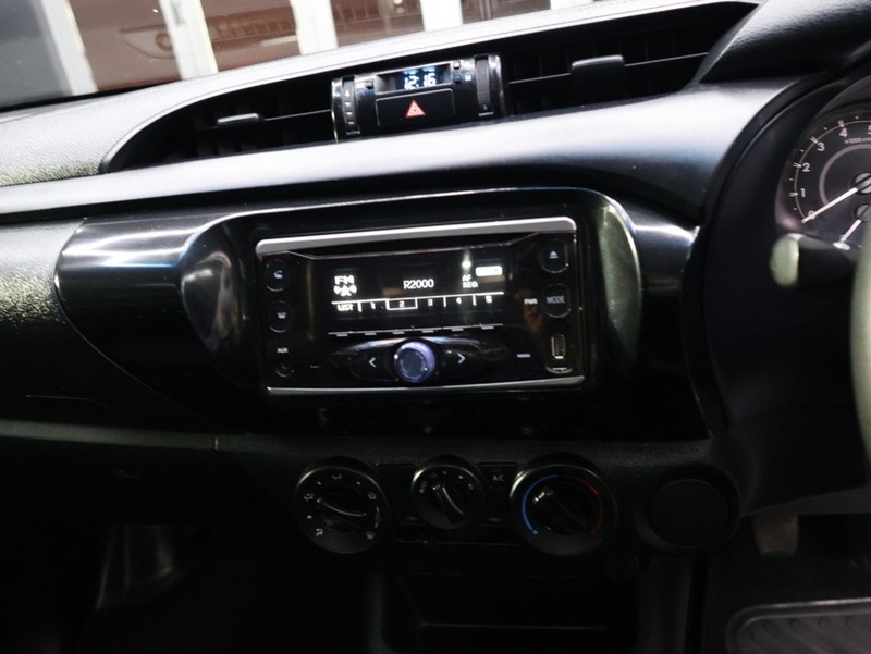 Toyota Hilux - KING OF CARS - Image 15
