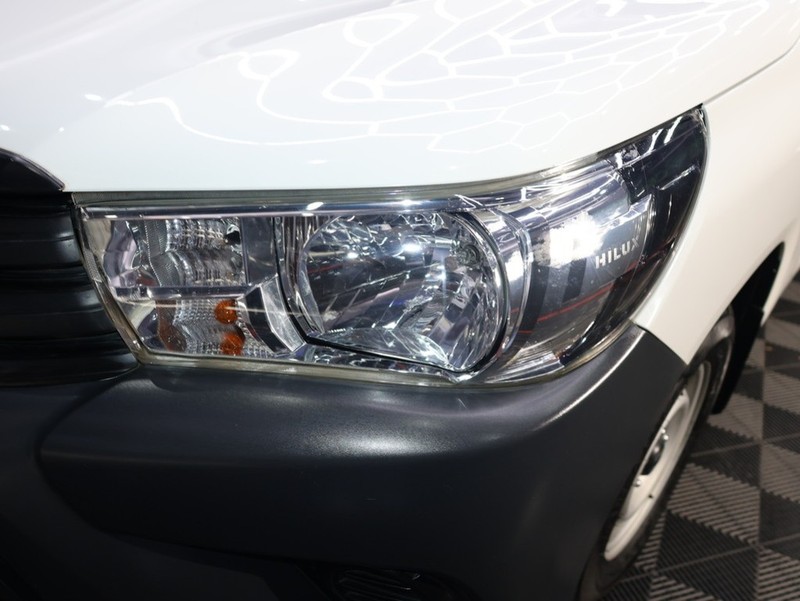Toyota Hilux - KING OF CARS - Image 12