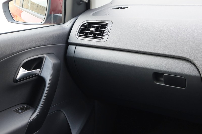 Volkswagen Polo Vivo - Hatfield VW Pretoria - Image 19