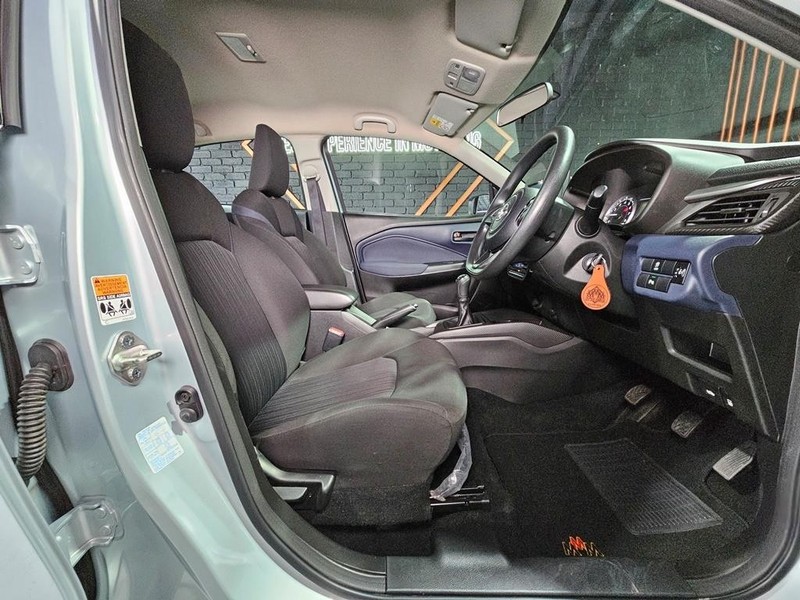 Toyota Starlet - Mit Mak Motors - Image 9