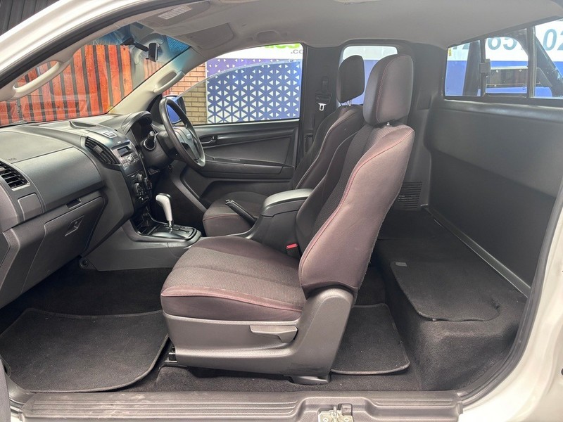 Isuzu D-Max - We Buy Bakkies - Image 17