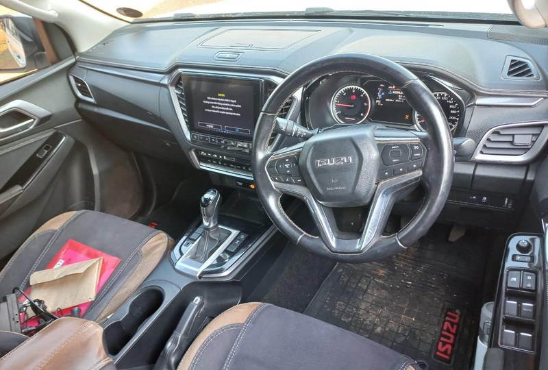 Isuzu D-Max - Mit Mak Motors - Image 7