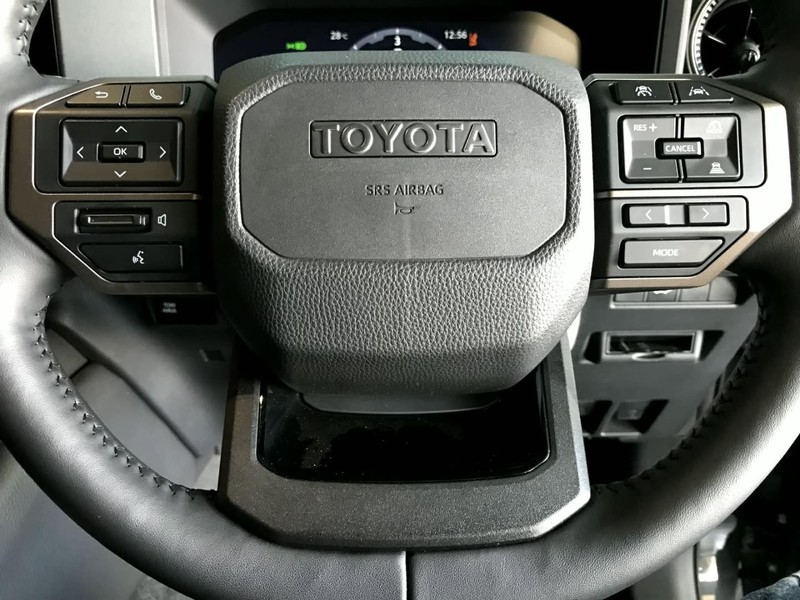 Toyota Land Cruiser Prado - Vaal Toyota Vereeniging - Image 19