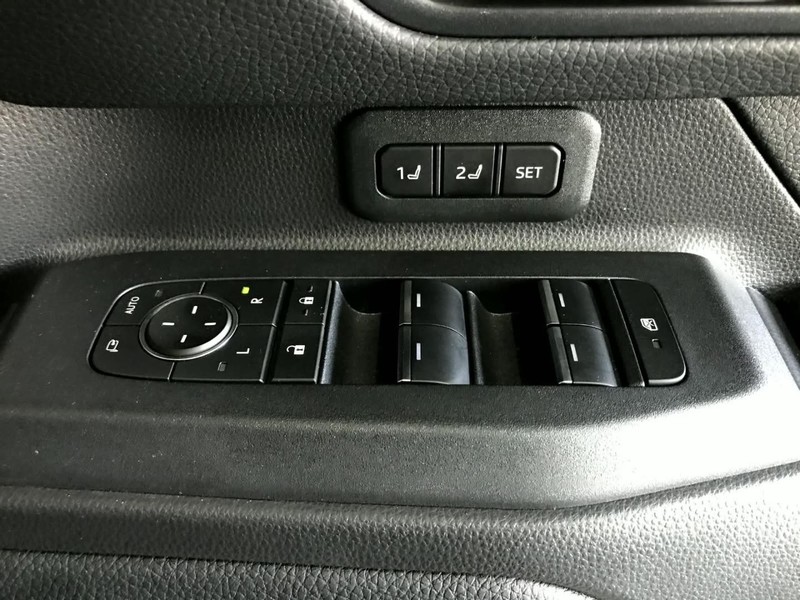 Toyota Land Cruiser Prado - Vaal Toyota Vereeniging - Image 12