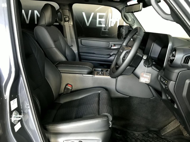 Toyota Land Cruiser Prado - Vaal Toyota Vereeniging - Image 10