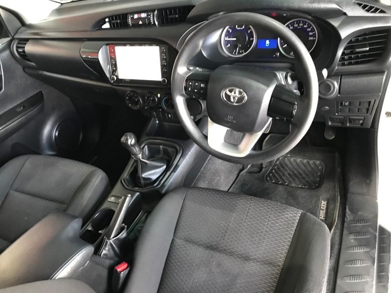 Toyota Hilux - Vaal Toyota Vereeniging - Image 9