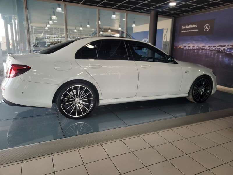 Mercedes-Benz E-class - New Vaal Motors Vereeniging Mercedes - Image 8