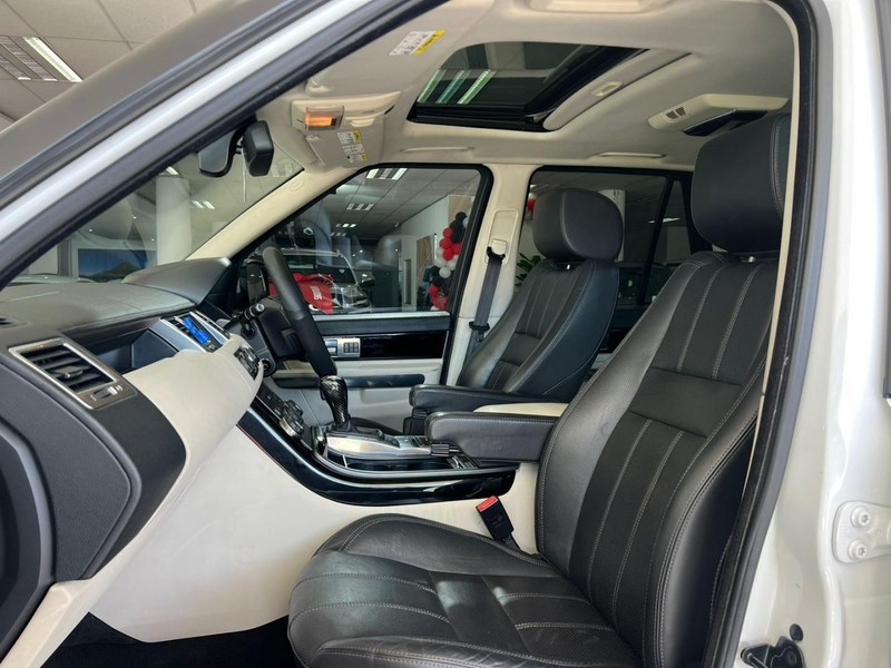Land Rover Range Rover Sport - Top Gear Auto - Image 9