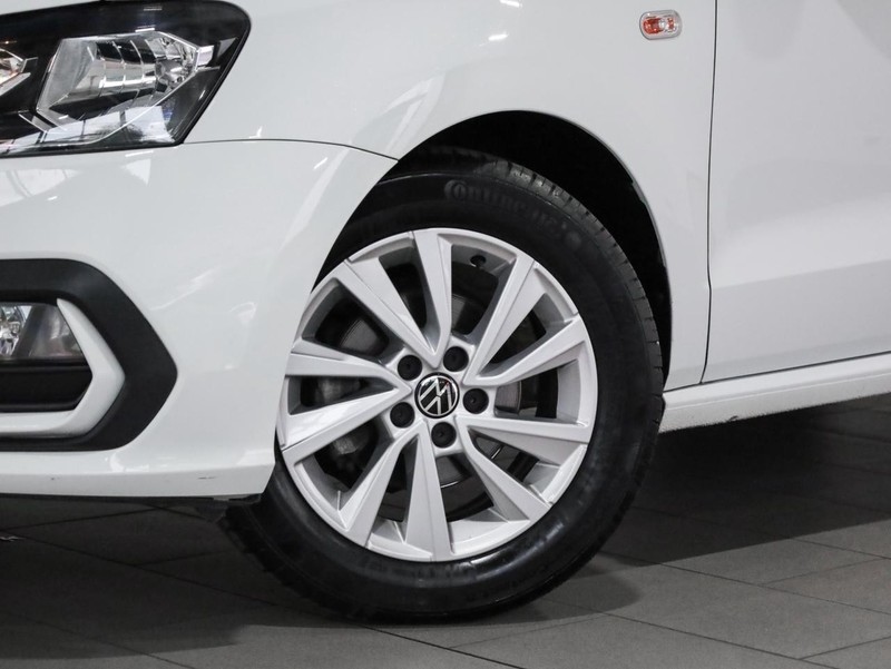 Volkswagen Polo Vivo - Hatfield VW Bryanston - Image 4