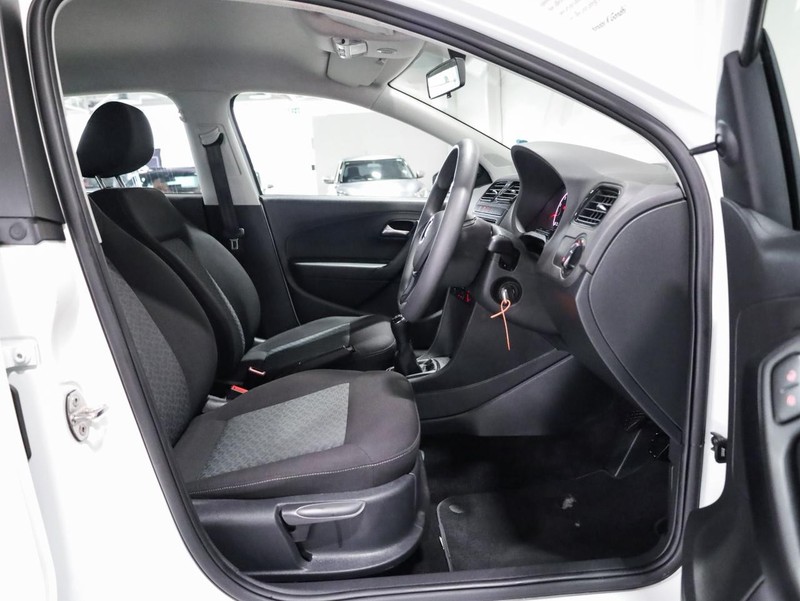 Volkswagen Polo Vivo - Hatfield VW Bryanston - Image 10