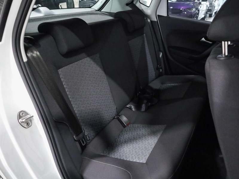 Volkswagen Polo Vivo - Hatfield VW Bryanston - Image 12