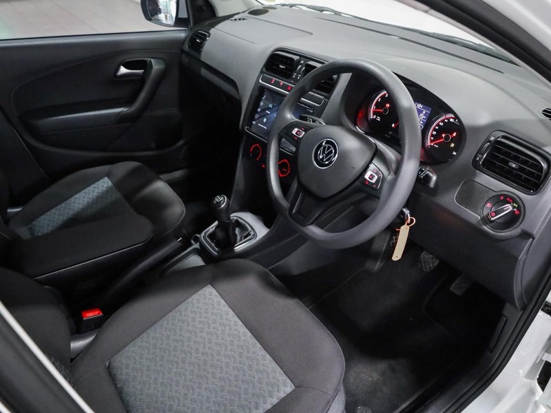 Volkswagen Polo Vivo - Hatfield VW Bryanston - Image 11