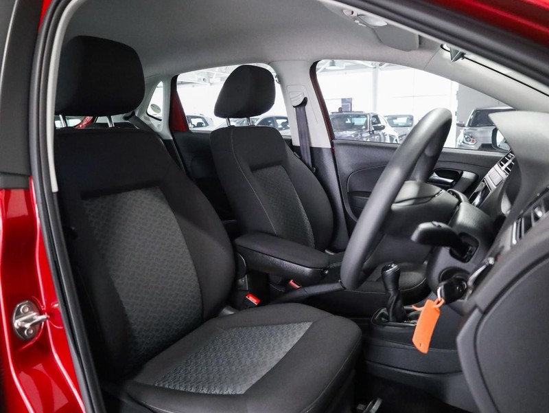 Volkswagen Polo Vivo - Hatfield VW Bryanston - Image 14