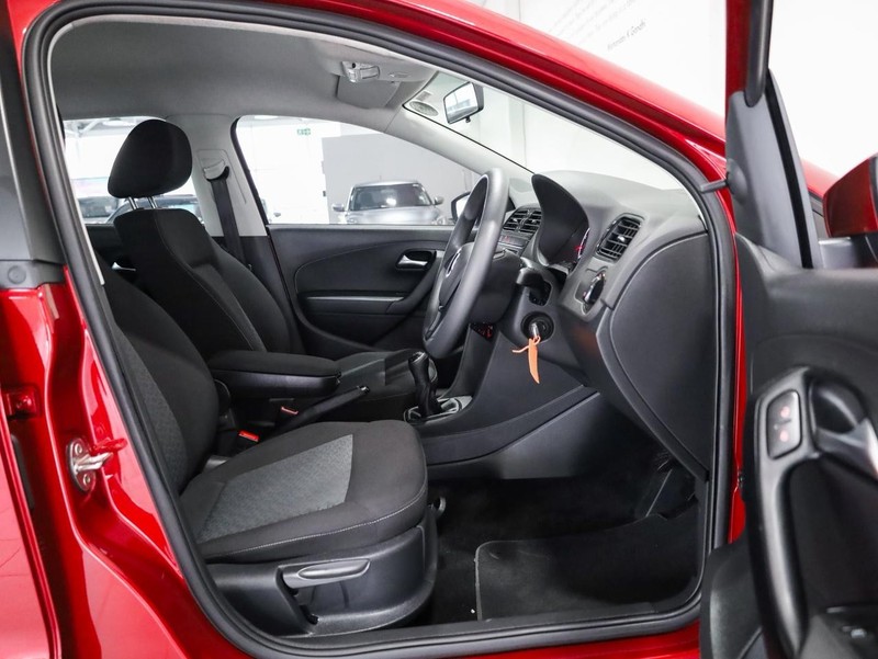 Volkswagen Polo Vivo - Hatfield VW Bryanston - Image 9