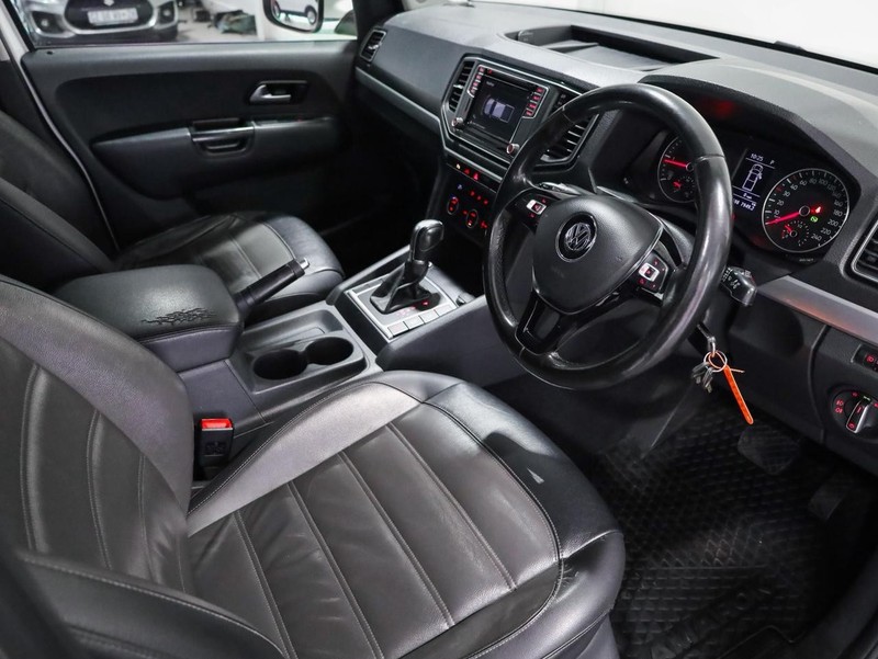 Volkswagen Amarok - Hatfield VW Bryanston - Image 11