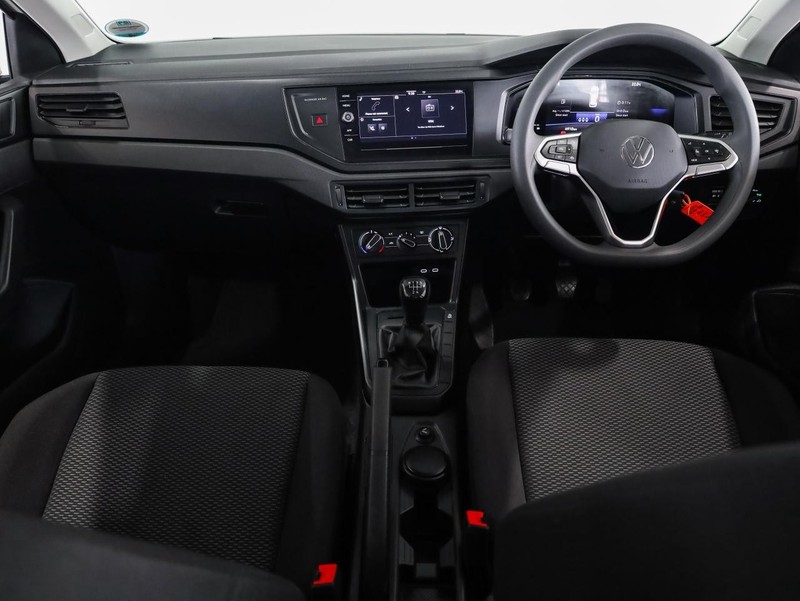 Volkswagen Polo - Hatfield VW Bryanston - Image 18