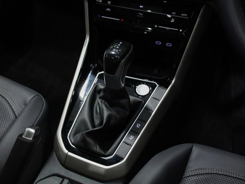 Volkswagen Polo - Hatfield VW Bryanston - Image 23