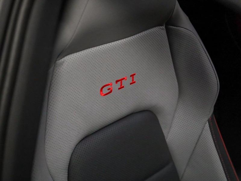 Volkswagen Golf - Hatfield VW Bryanston - Image 9